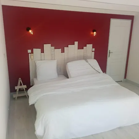 Le 3 étoiles Bed and breakfast Saint-Medard-de-Mussidan