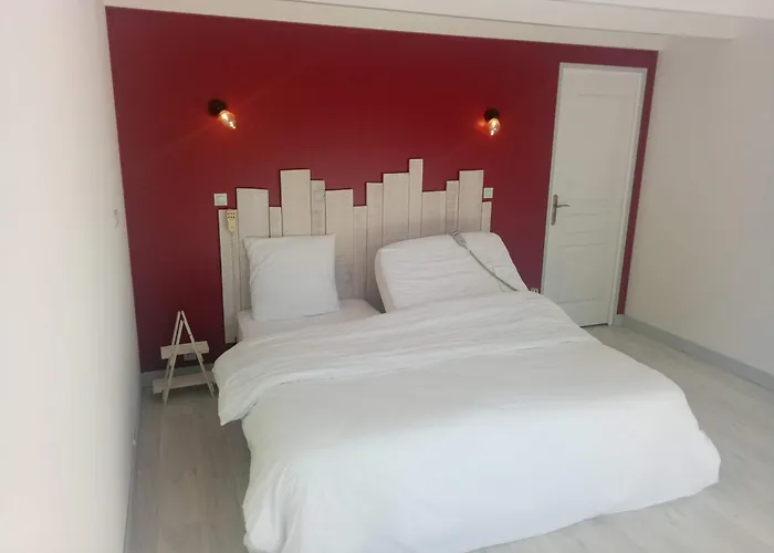 Le 3 Etoiles Bed & Breakfast Saint-Medard-de-Mussidan
